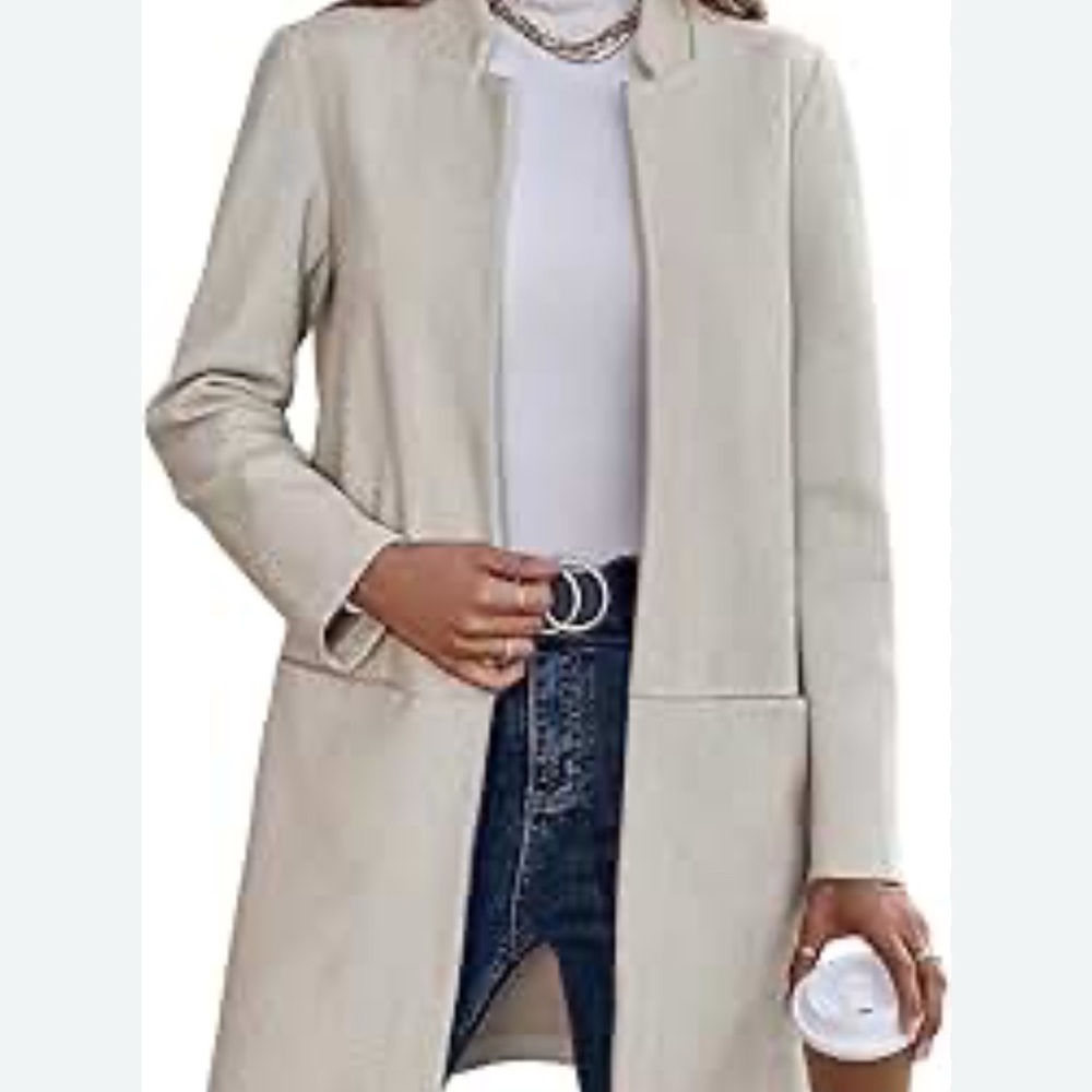Chicos elegant  Cream Women's Coat